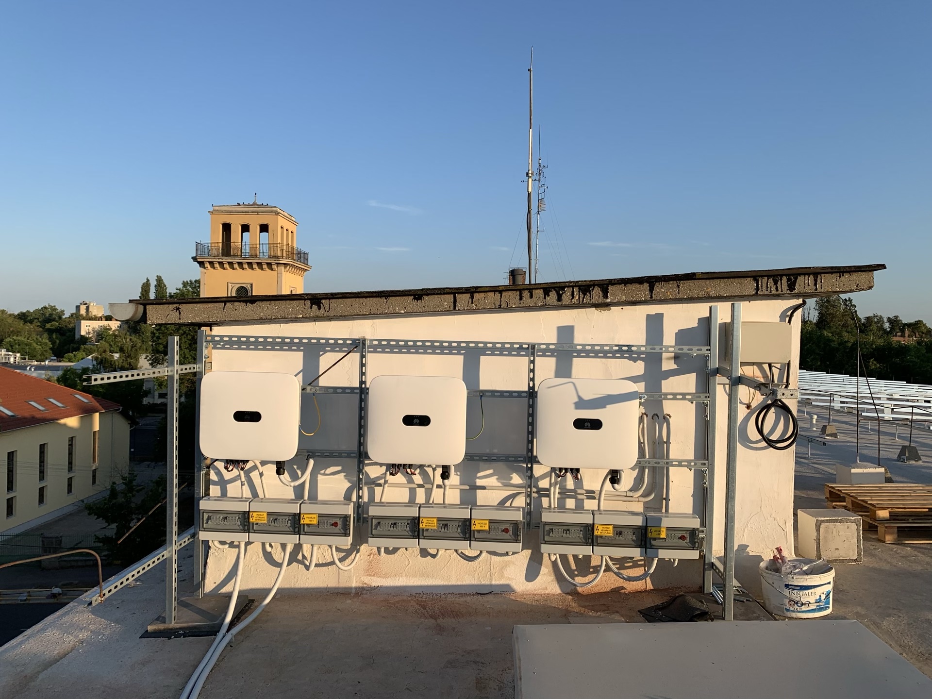 Napelem teleptés referenciánk